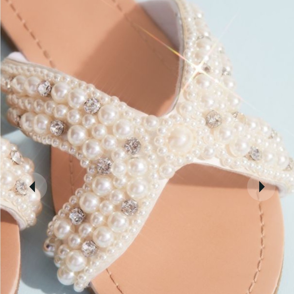 Pearl and Rhinestone sandals - Picture 2 of 5